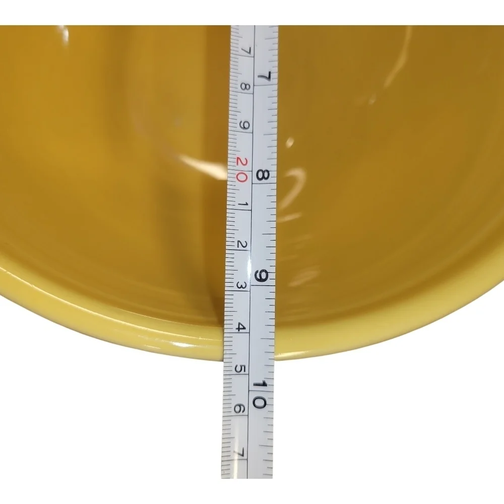 Fiestaware Medium Baking Bowl – Sunflower Yellow – 4 Qt – Good Condition